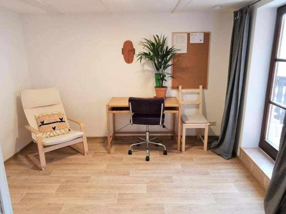 Fachwerkhaus Mitten In Der Altstadt - Ferien In Rotenburg Ротенбург ан дер Фулда Екстериор снимка